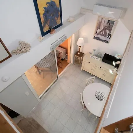 Duplex A 500 M Du Port D'hyeres Lesclesdenicole Le Pradet Appartamento Hyères