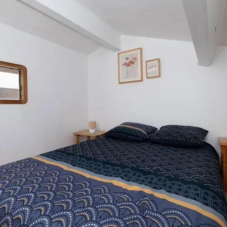 Апартаменты Duplex A 500 M Du Port D'hyeres Lesclesdenicole Le Pradet *